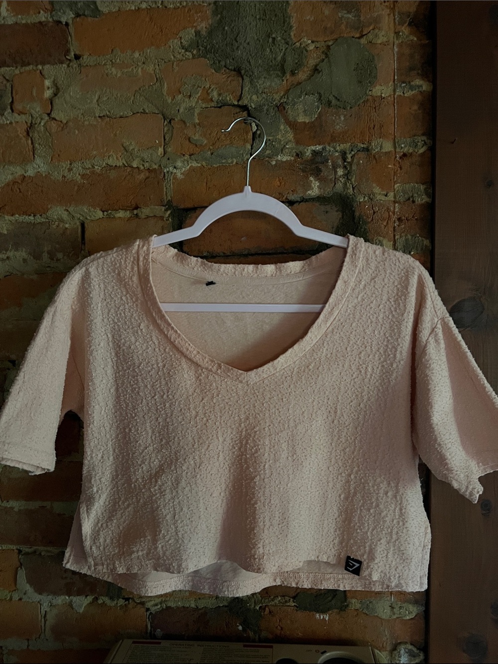 Gym Shark size L moisture wicking workout top soft pink